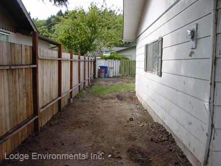 01 Side house before